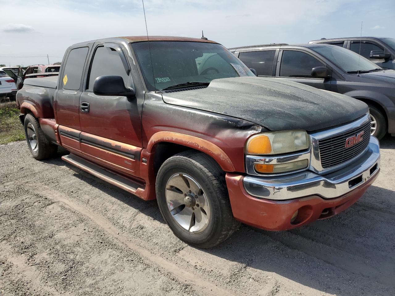 2003 GMC New Sierra C1500 VIN: 1GTEC19T93Z352879 Lot: 76329814