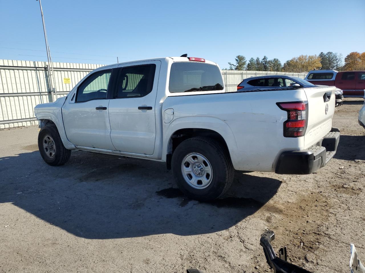 2024 Nissan Navara (Frontier) - Image 2