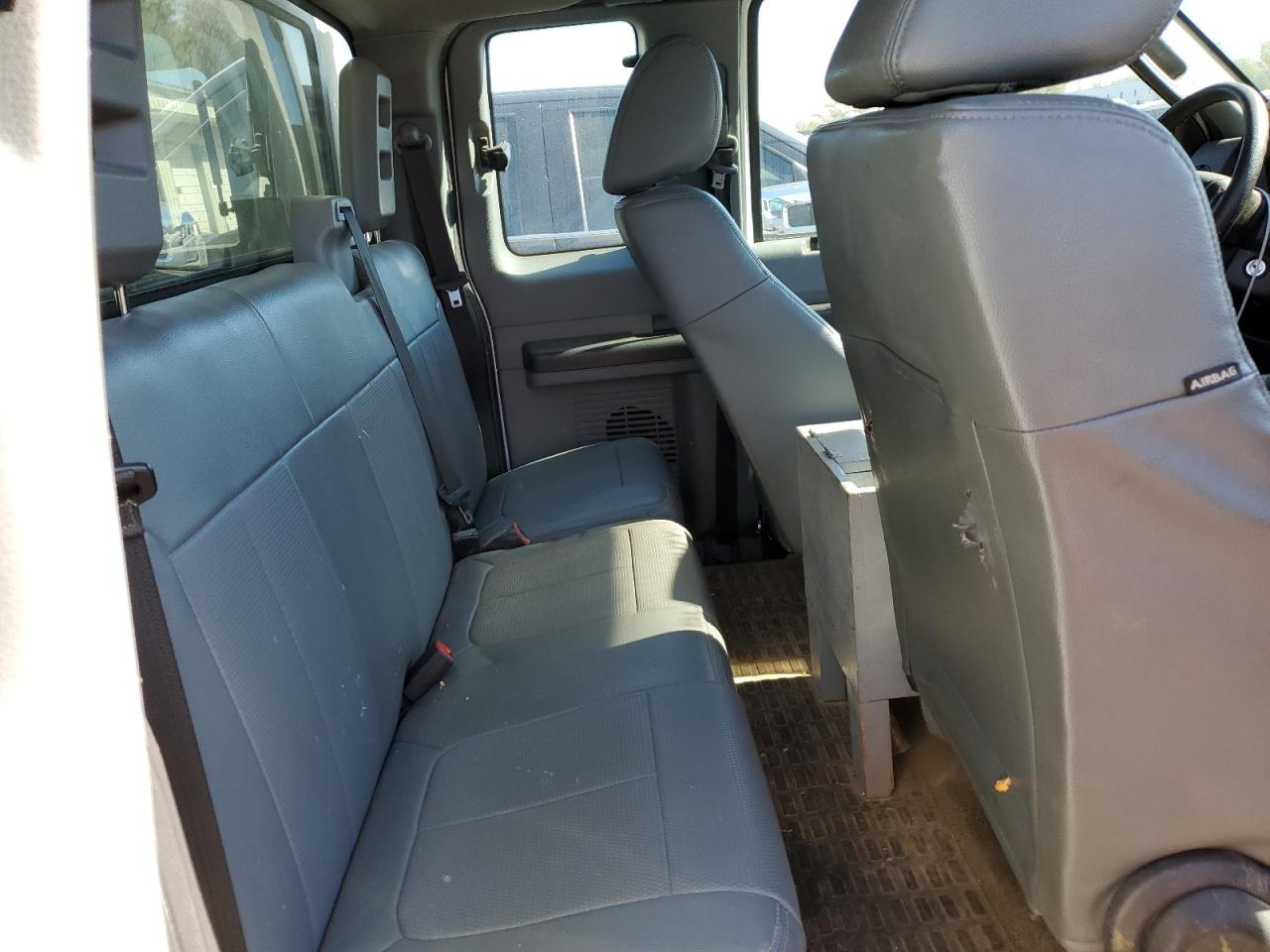 2016 Ford F250 - Image 10