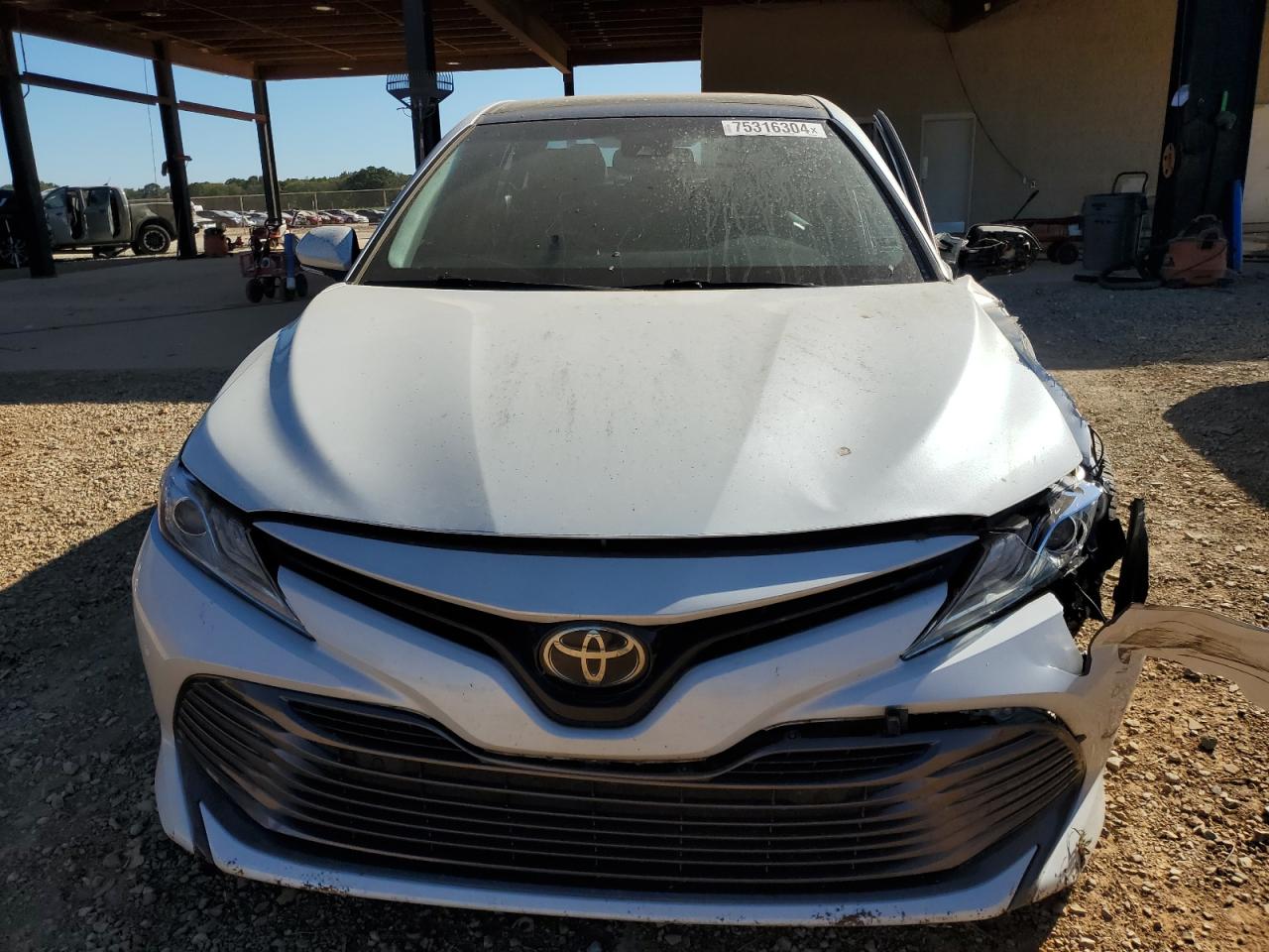 4T1B11HK0JU121859 2018 Toyota Camry L