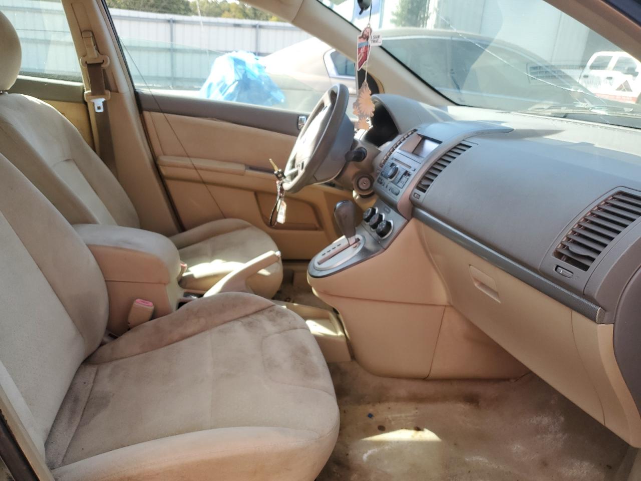 2009 Nissan Sentra - Image 7
