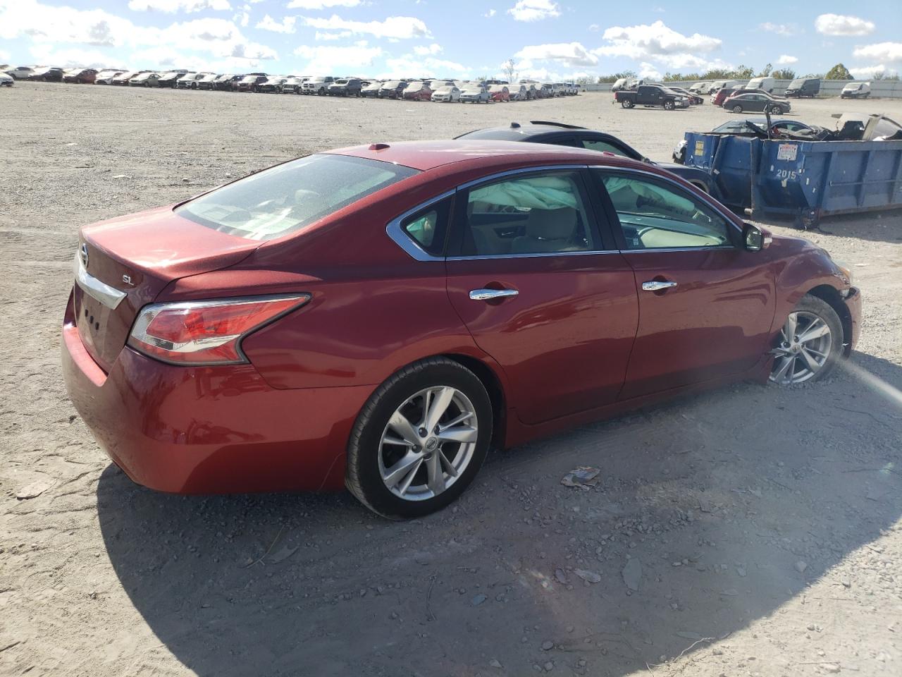 2015 Nissan Altima - Image 3