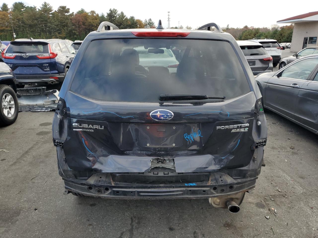 2016 Subaru Forester 2.5I Premium VIN: JF2SJAFC5GH496438 Lot: 76570964