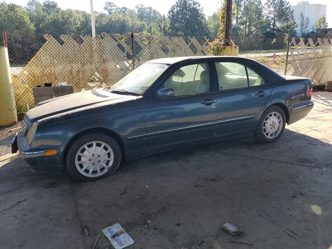 2000 Mercedes-Benz E-klasse - Image 1
