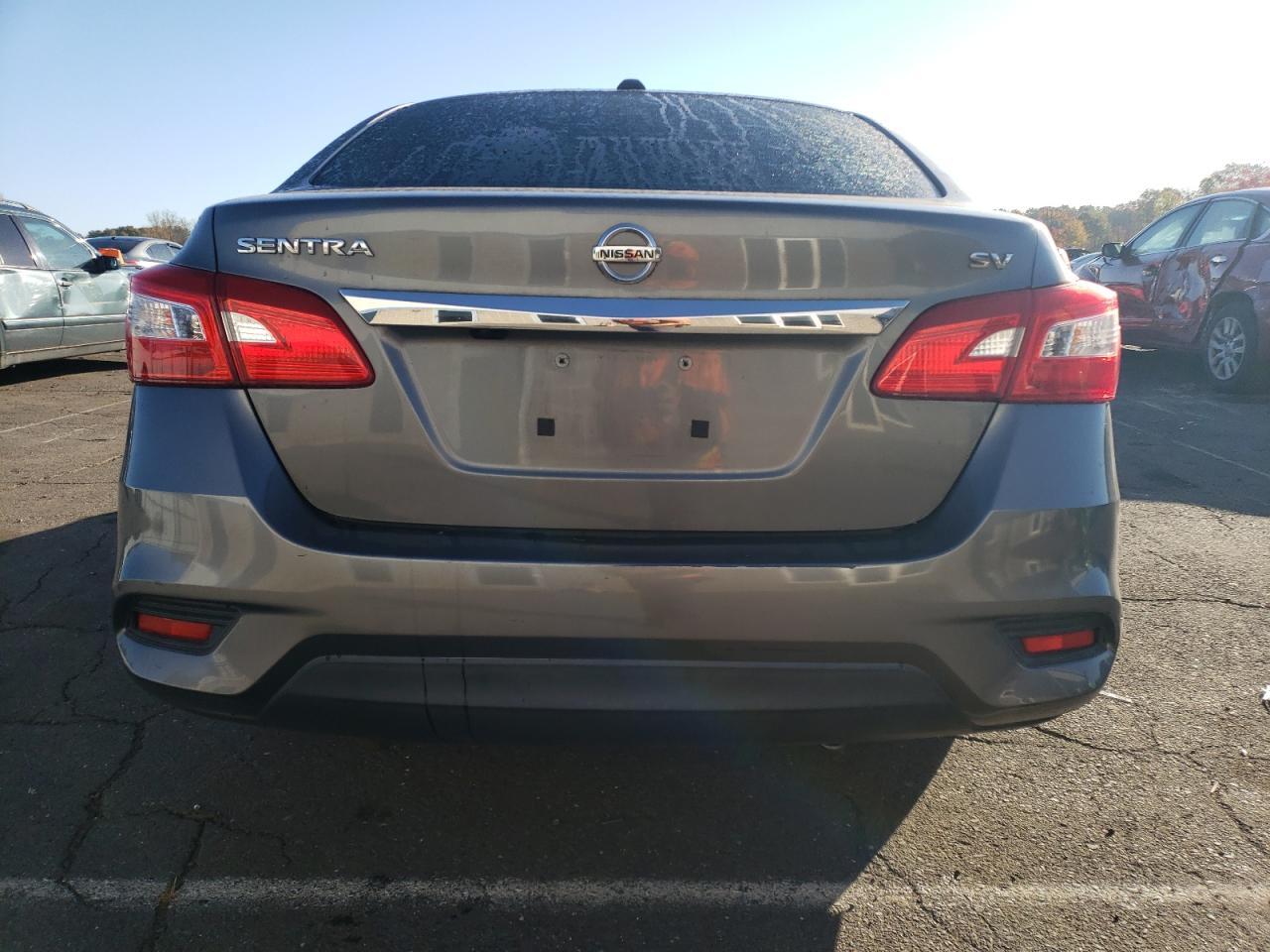 2017 Nissan Sentra - Image 6