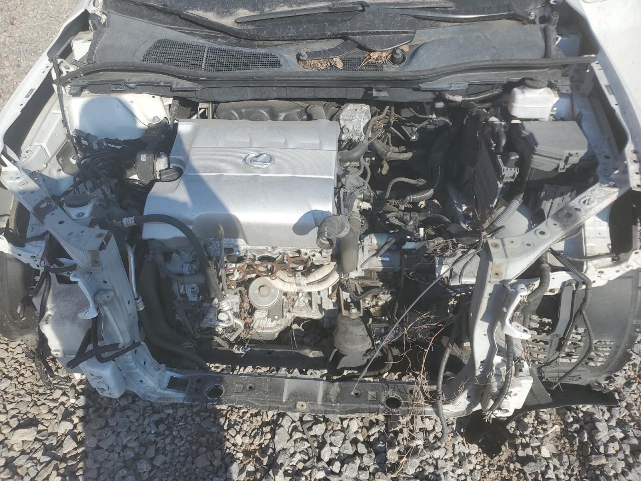 2010 Lexus RX - Image 12
