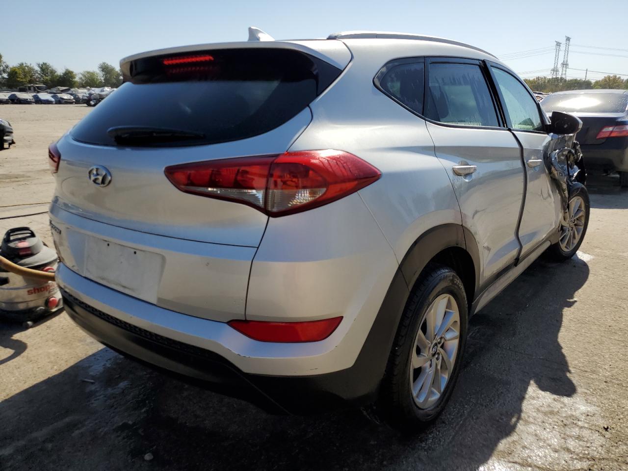 KM8J33A48JU674837 2018 Hyundai Tucson Sel