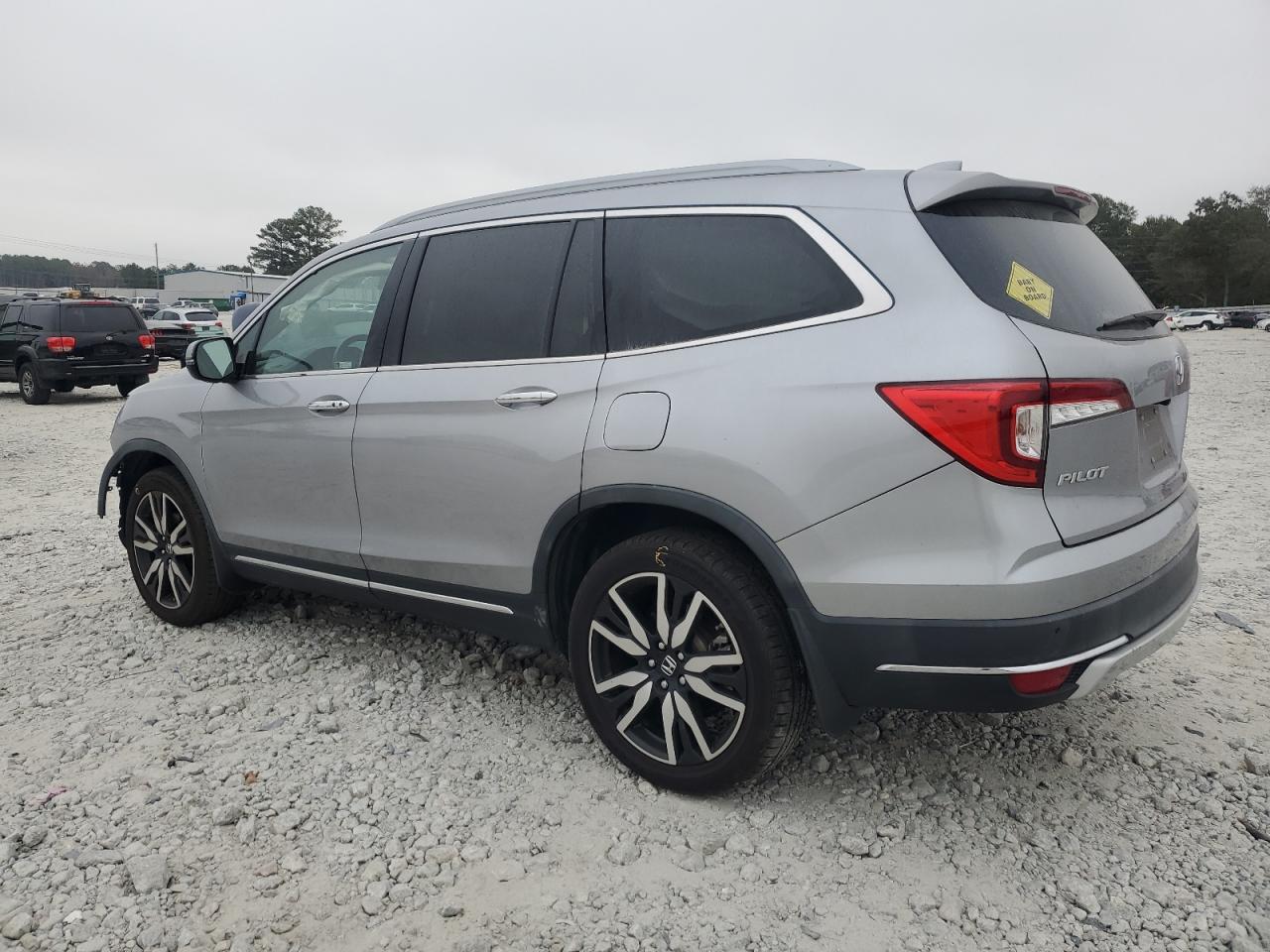 2019 Honda Pilot - Image 2