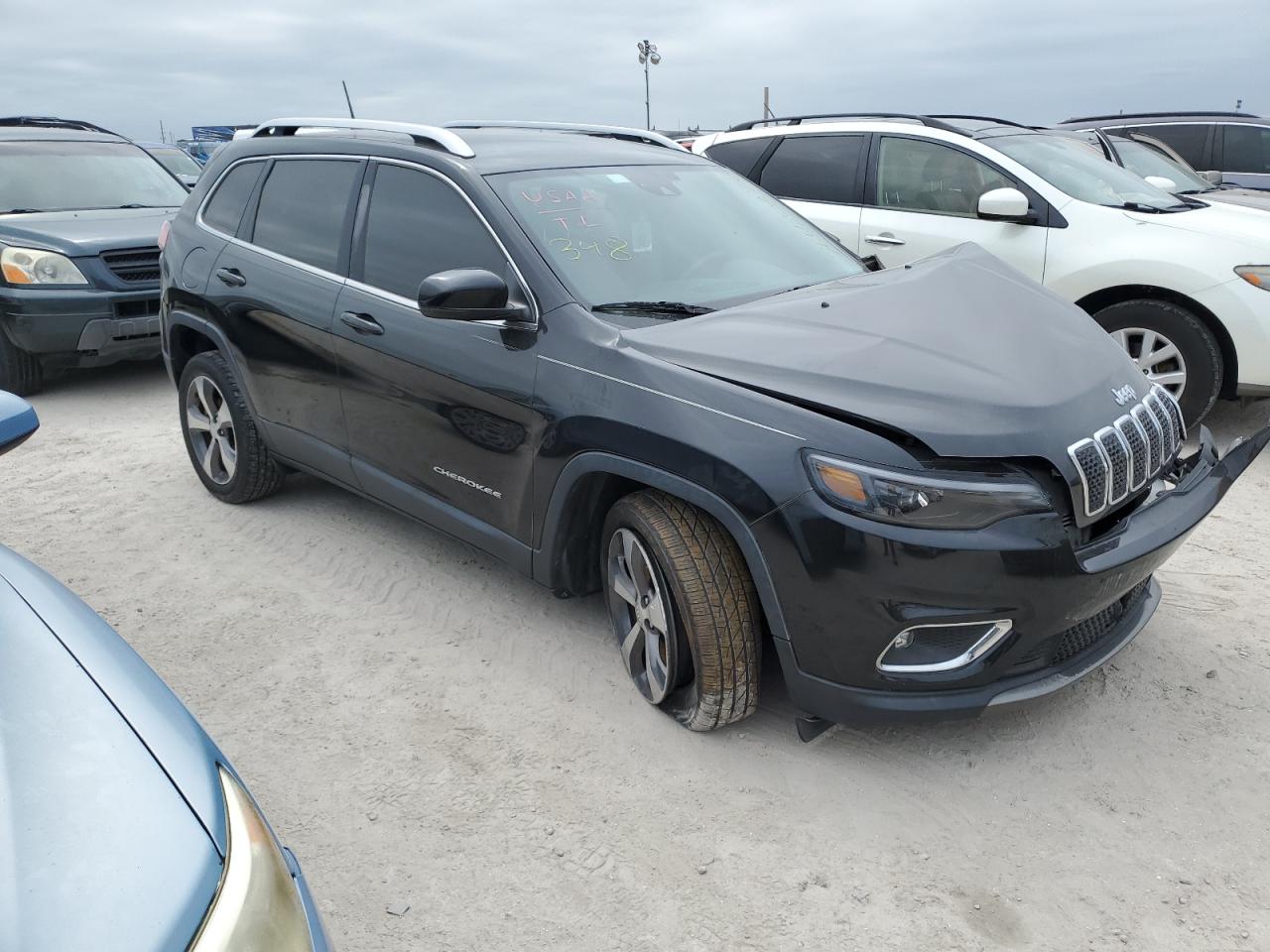 Jeep Cherokee 2019 -auction- 3