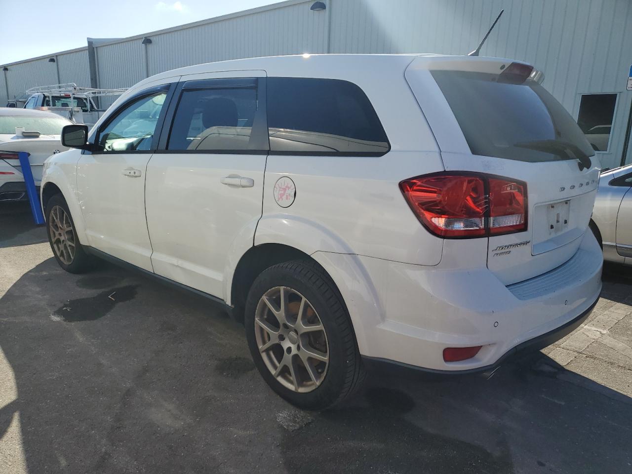 2017 Dodge Journey - Image 2