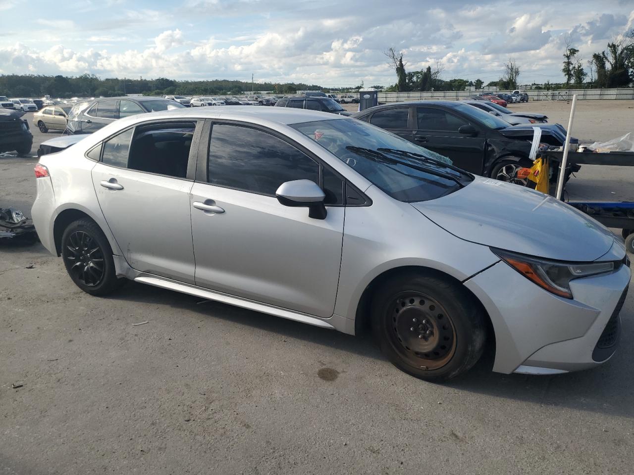 2020 Toyota Corolla - Image 4