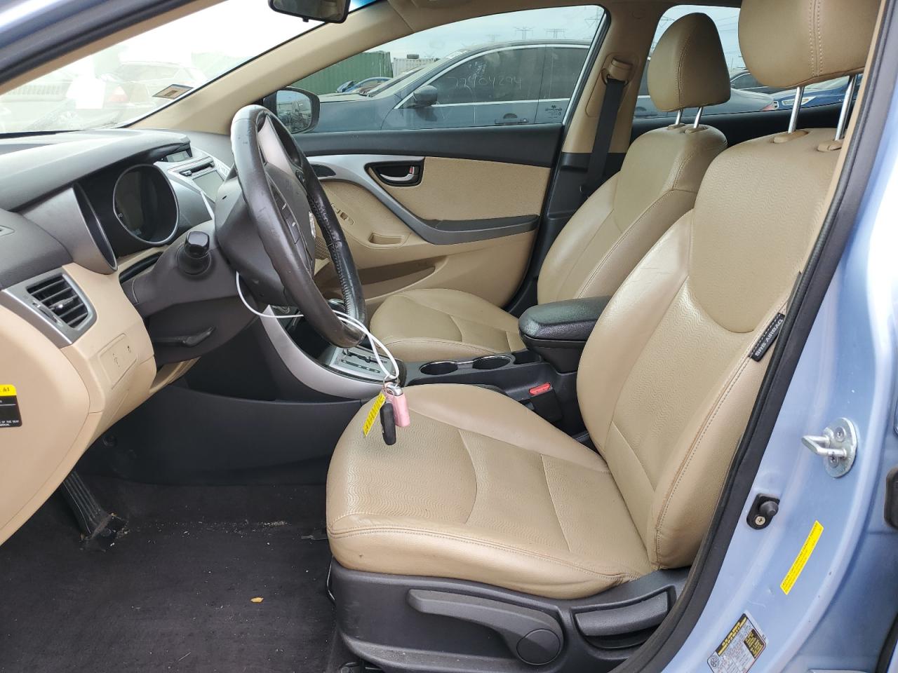 2011 Hyundai Elantra - Image 7