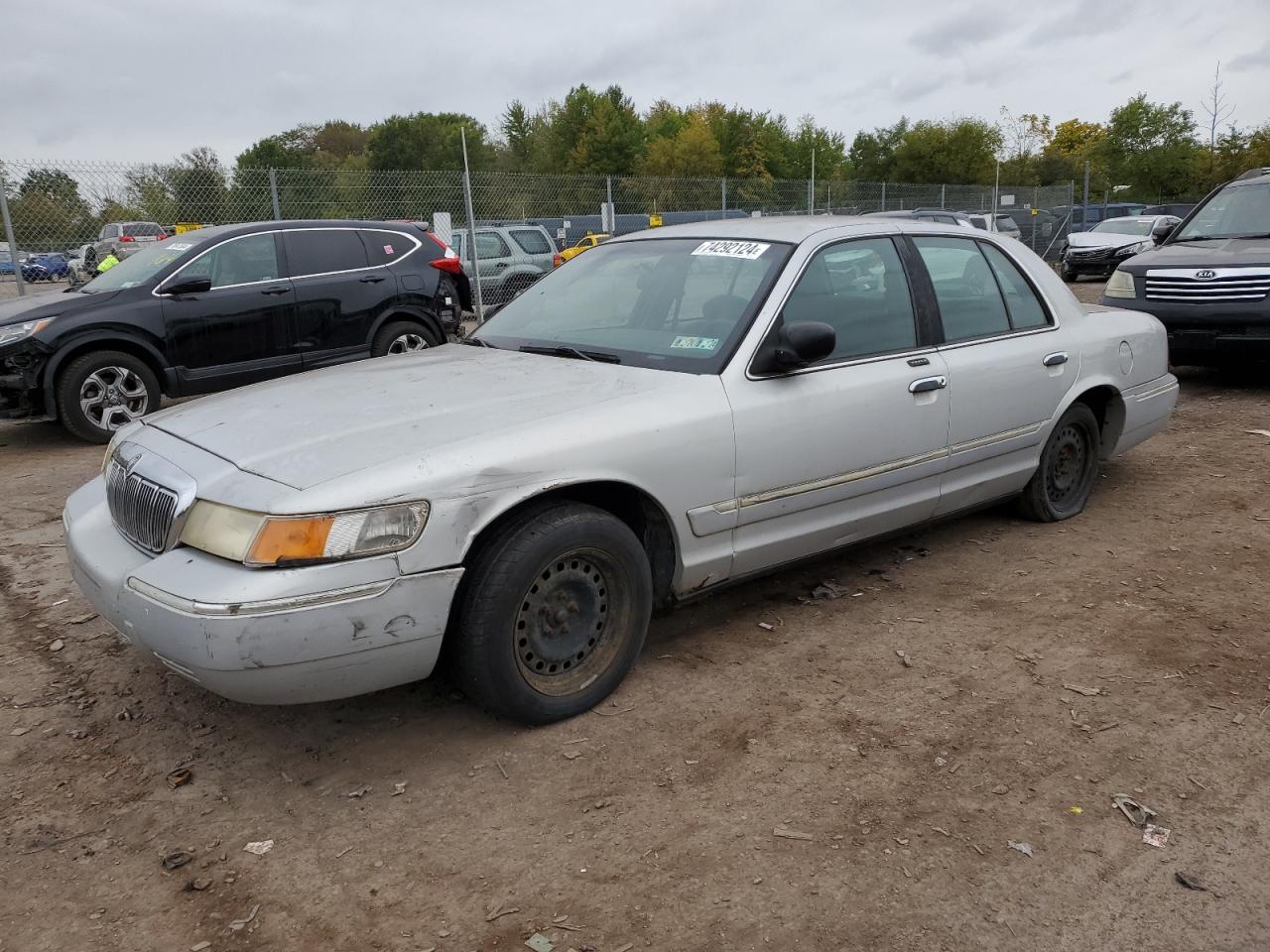 2001 Mercury Grand Marquis - Image 1