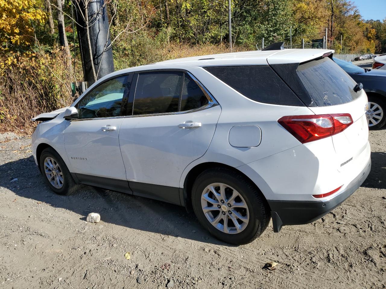 2019 Chevrolet Equinox - Image 2