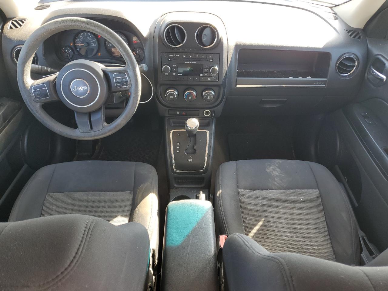 2016 Jeep Liberty (Patriot) - Image 8