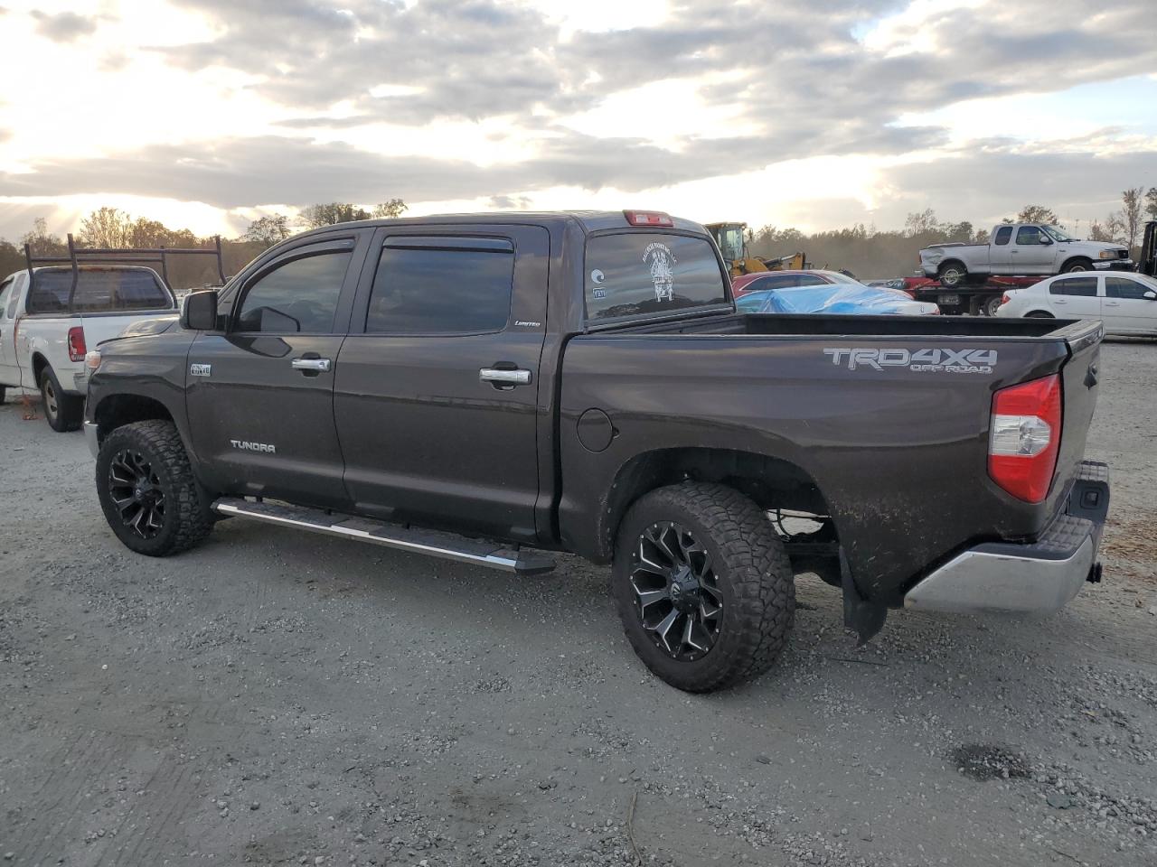 2018 Toyota Tundra - Image 2