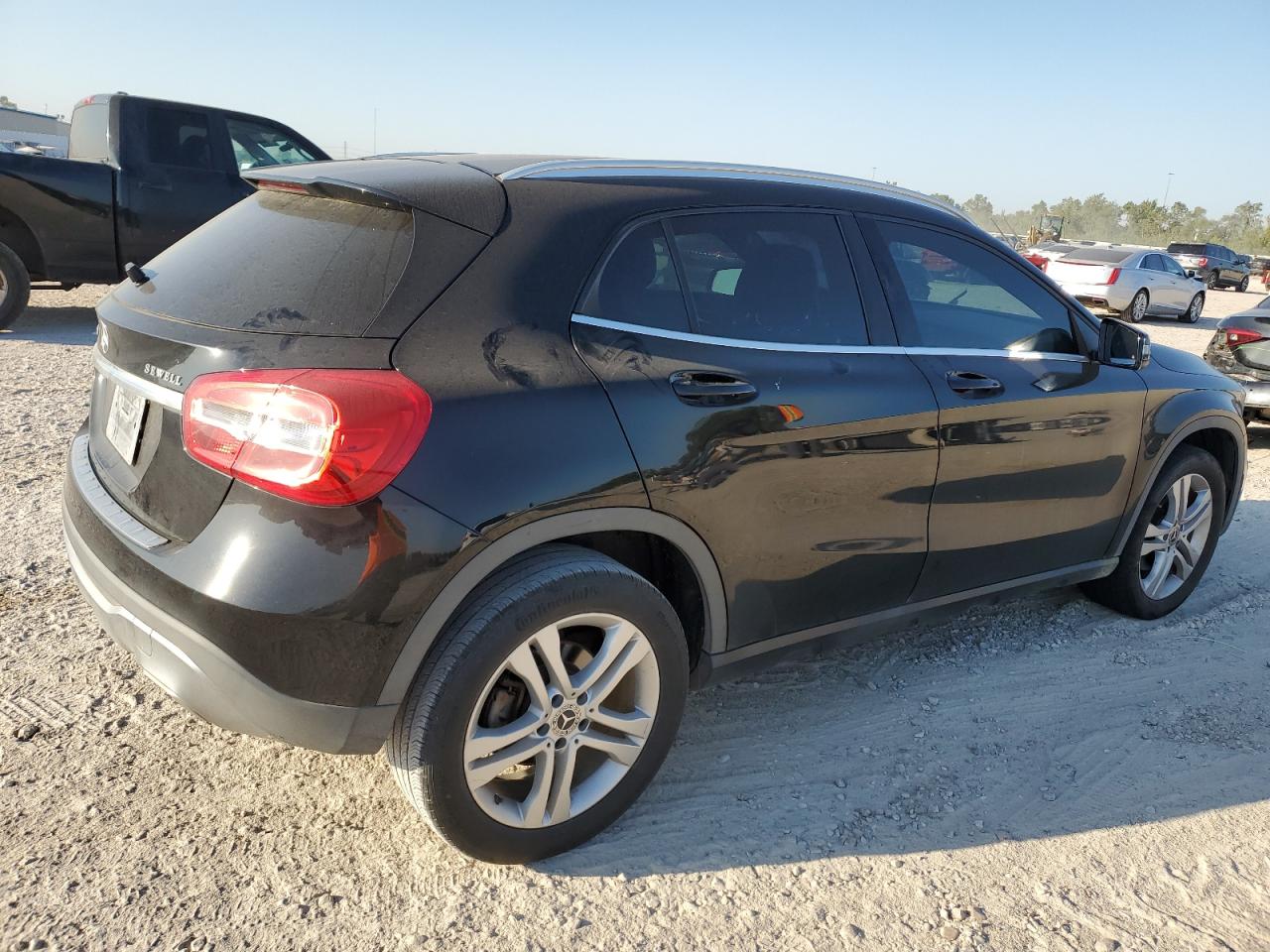 WDCTG4EB4JJ496372 2018 MERCEDES-BENZ GLA CLASS - Image 2