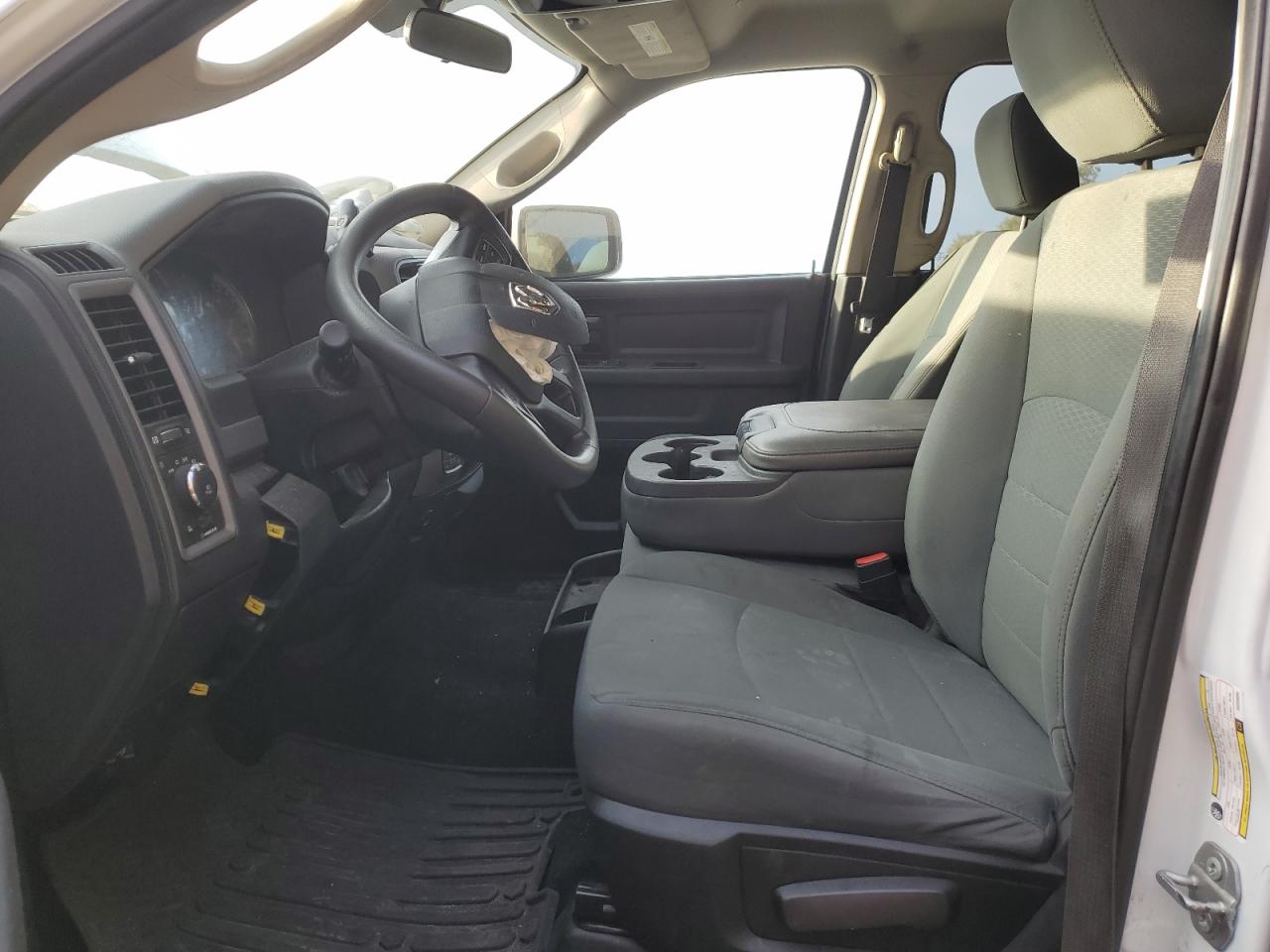 2018 RAM 1500 - Image 7