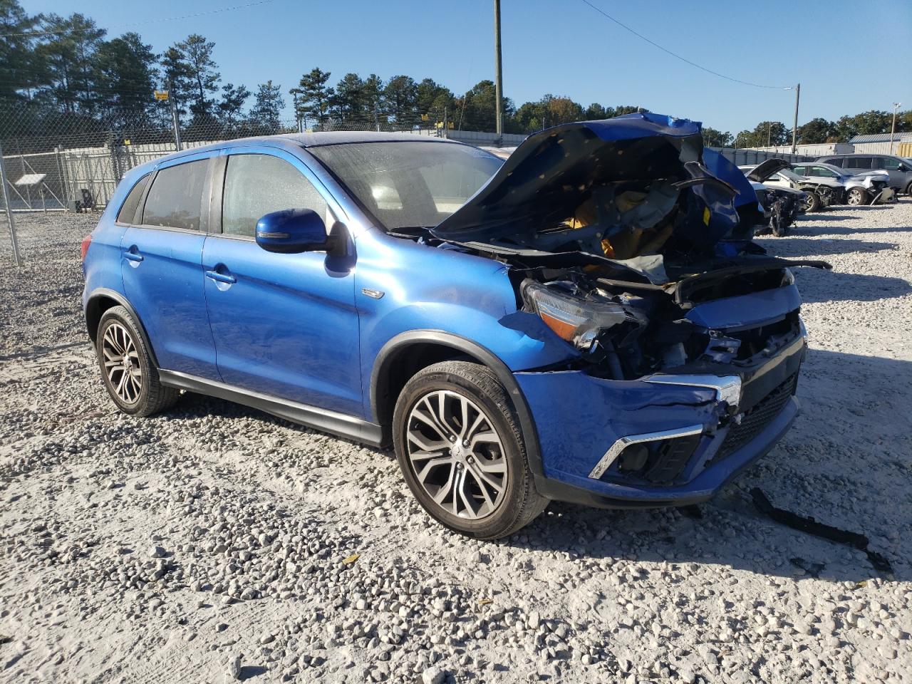 2019 Mitsubishi Outlander - Image 4