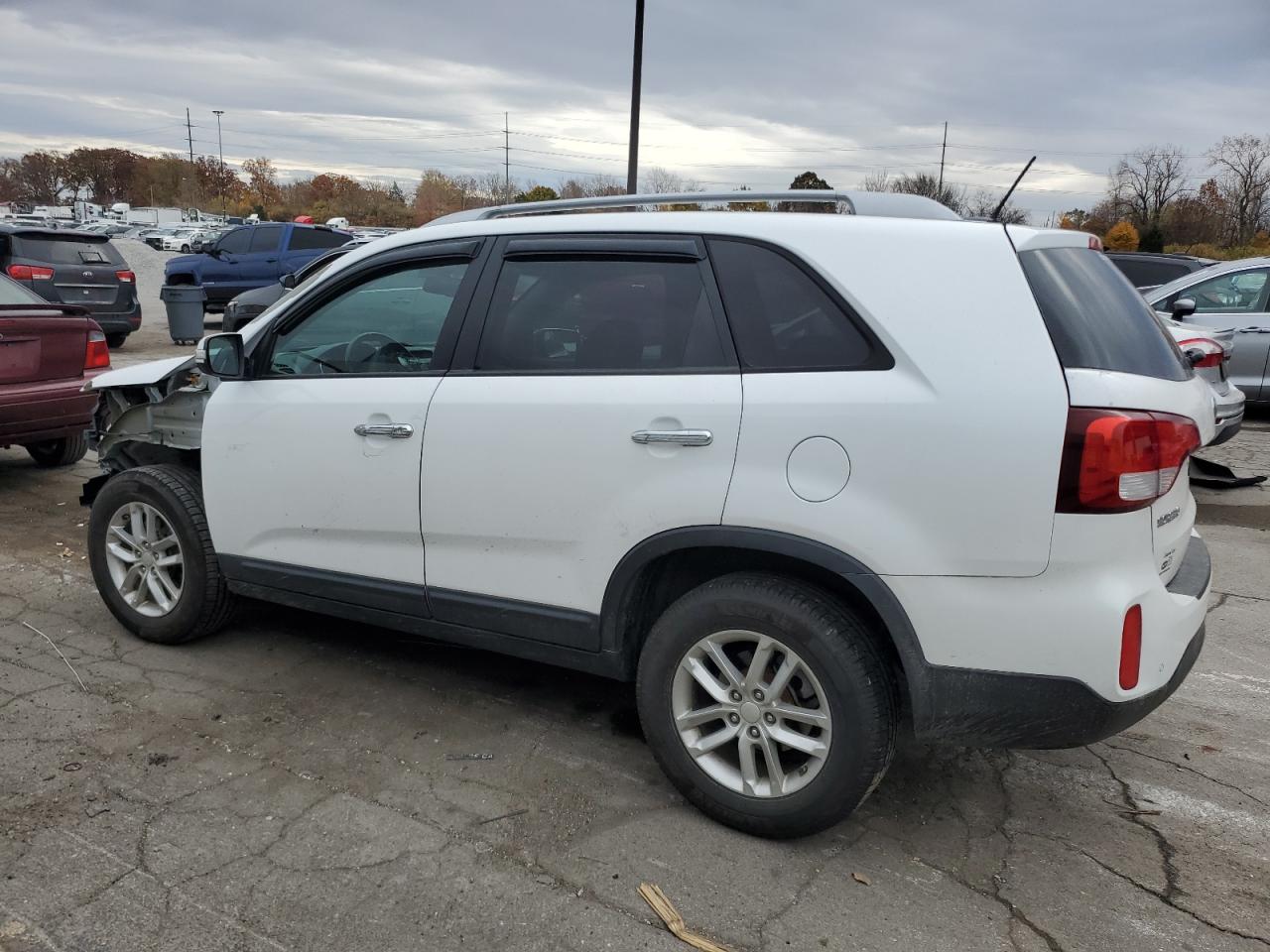 2014 Kia Sorento - Image 2