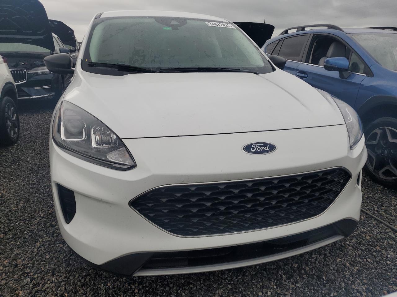 2022 Ford Escape - Image 5