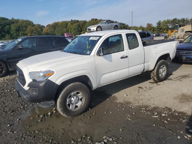 2017 Toyota Tacoma Access Cab