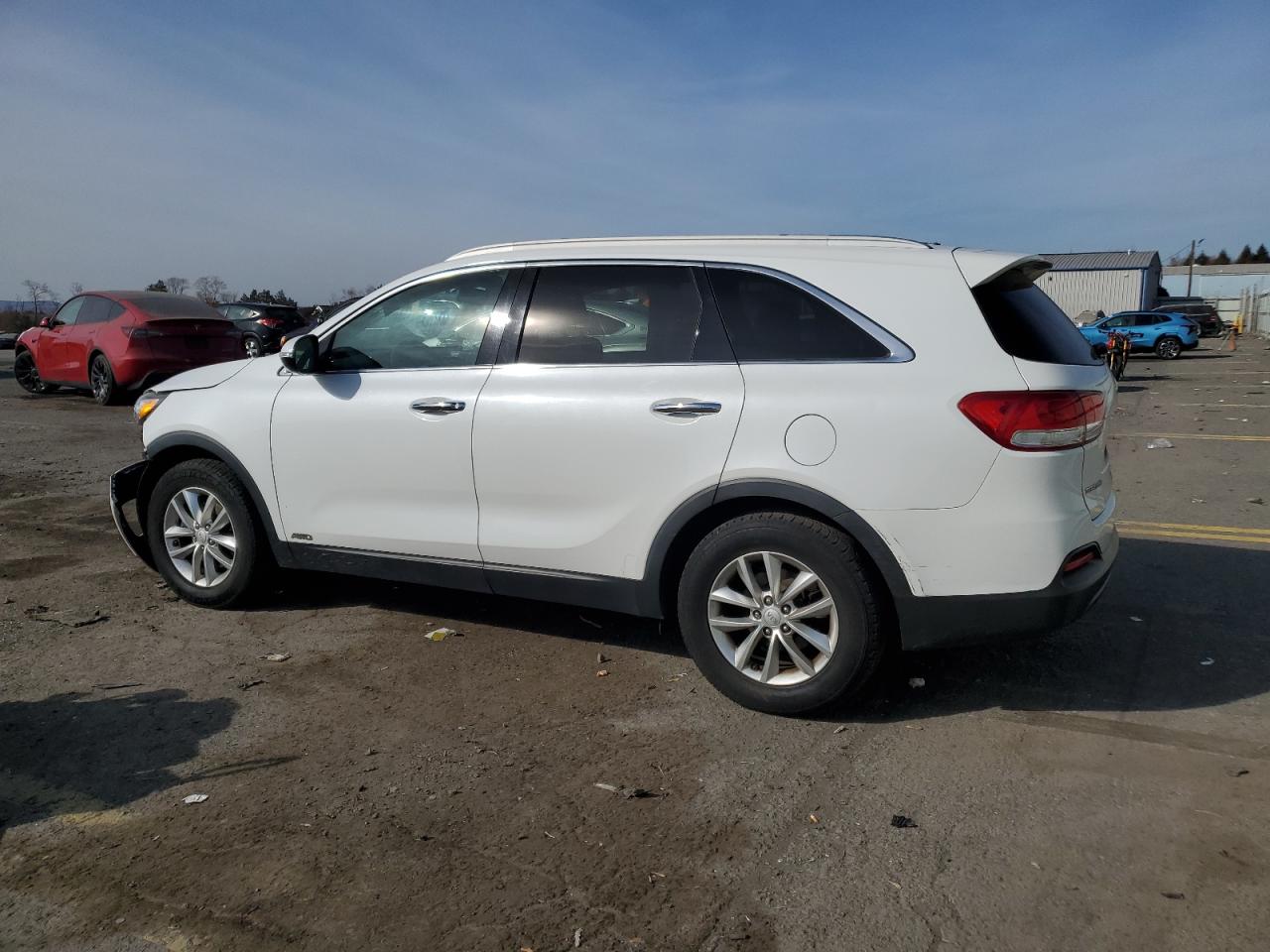 2016 Kia Sorento - Image 2