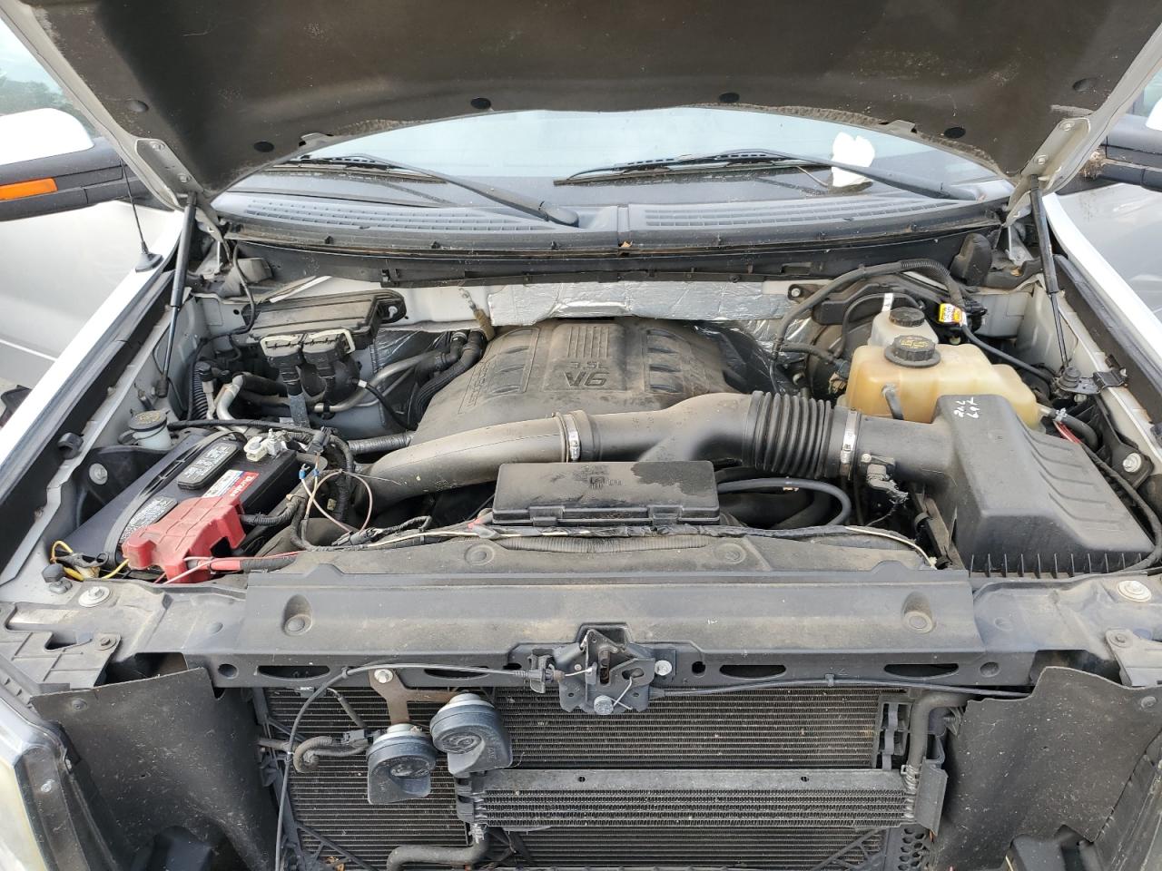 2011 Ford F-150 - Image 11
