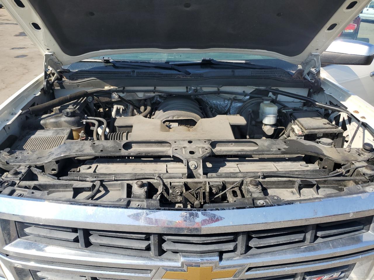 2014 Chevrolet Silverado - Image 11