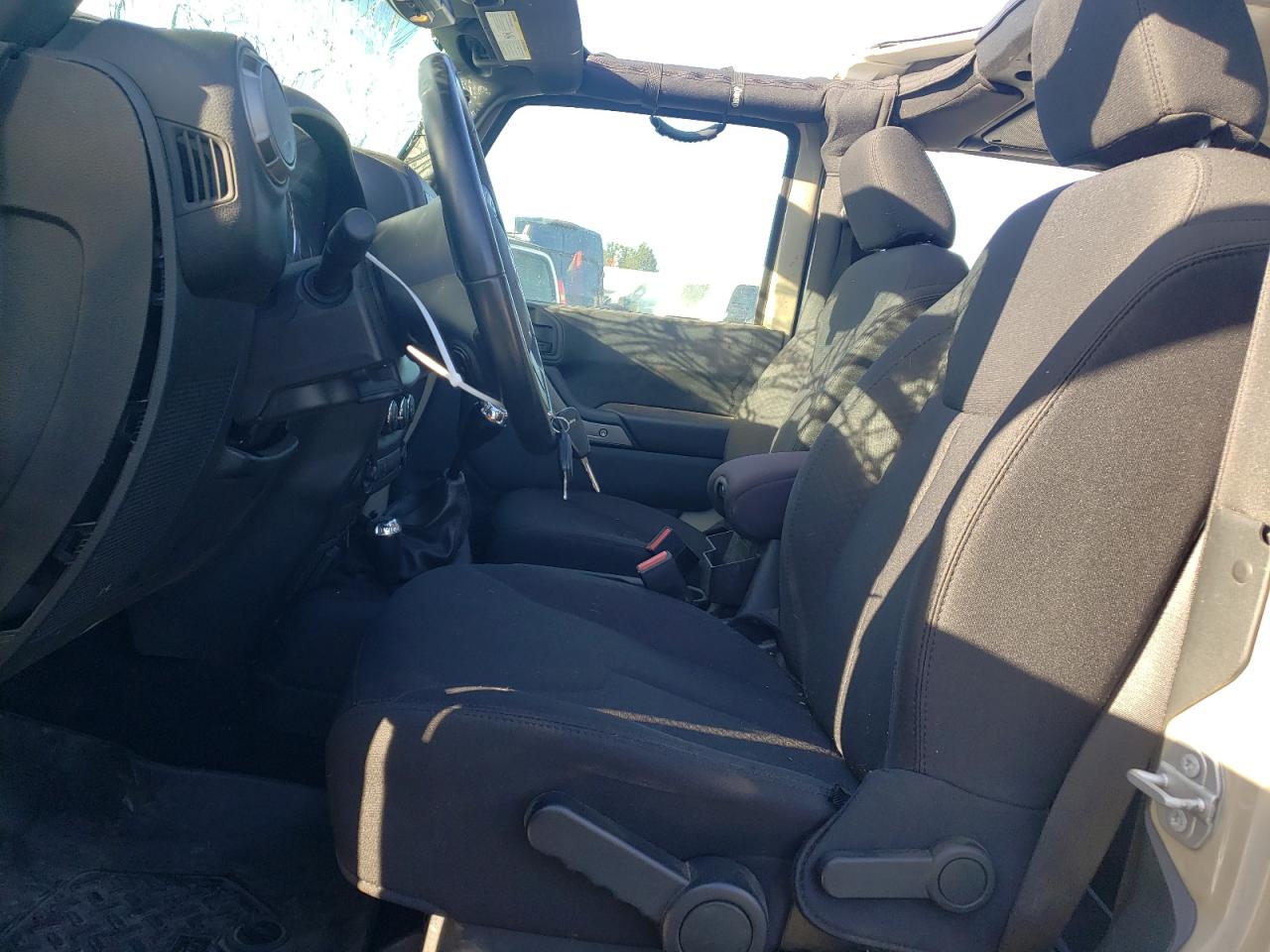 2018 Jeep Wrangler - Image 7