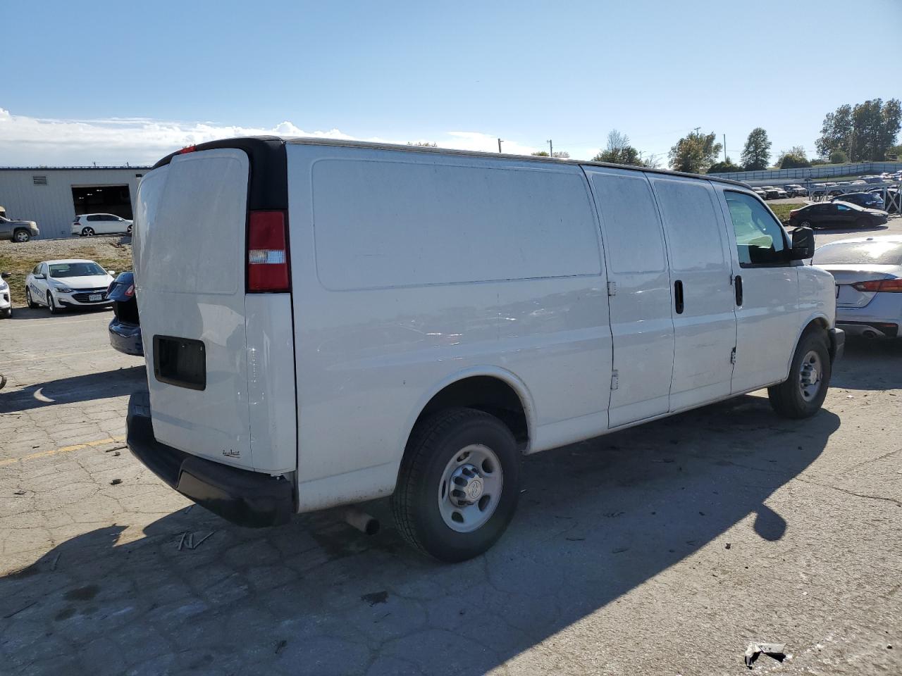 2017 Chevrolet Express G2500 VIN: 1GCWGBFG7H1135696 Lot: 77438324