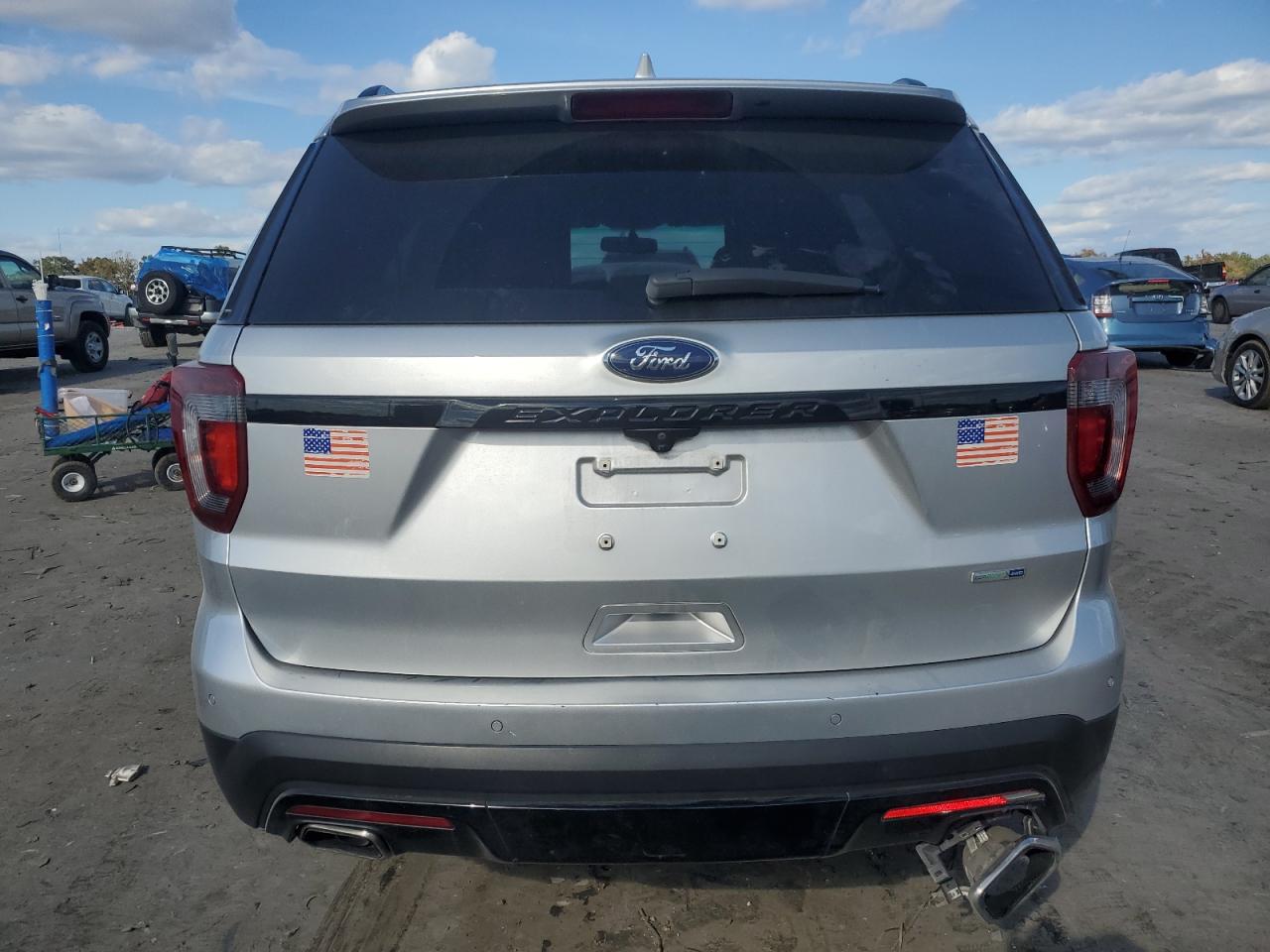 2017 Ford Explorer Sport VIN: 1FM5K8GT3HGB12126 Lot: 75465444