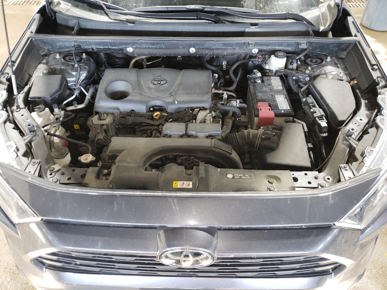 2T3P1RFV1MC244665 2021 Toyota Rav4 Xle