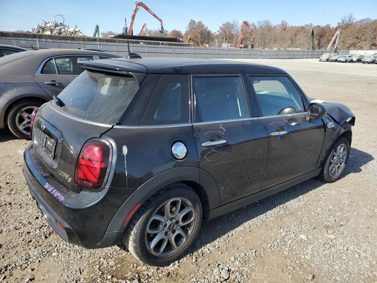 2018 MINI Cooper - Image 3