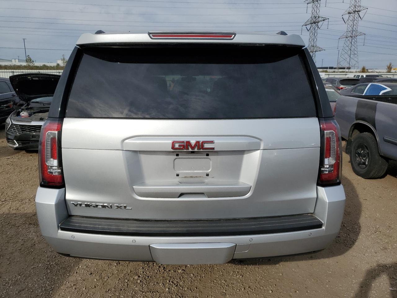 2016 GMC Yukon Xl K1500 Sle VIN: 1GKS2FECXGR132959 Lot: 77355694