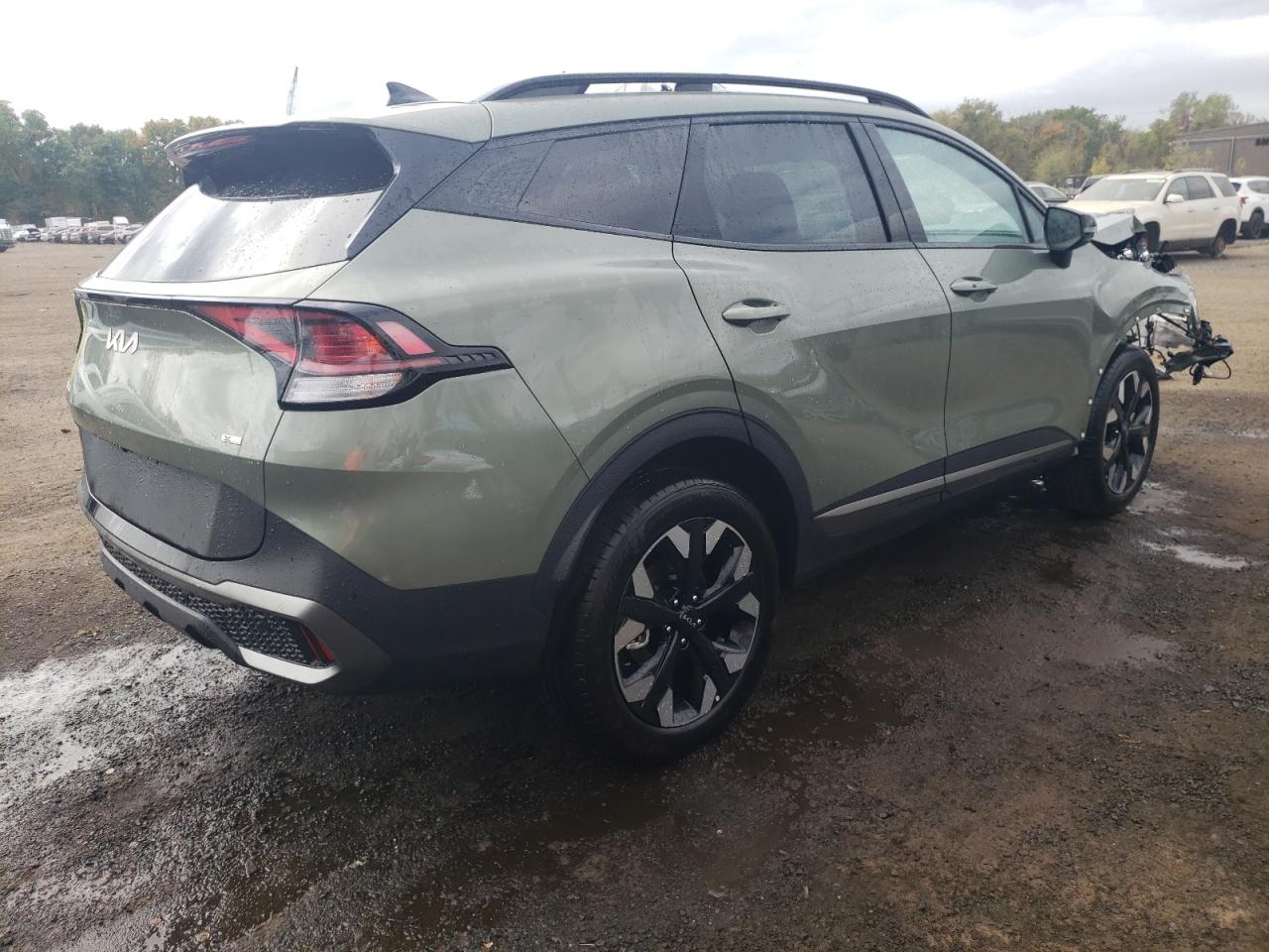 2024 Kia Sportage - Image 3