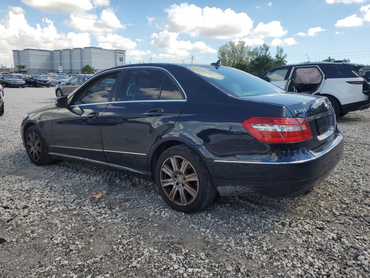 2013 Mercedes-Benz E-klasse - Image 2
