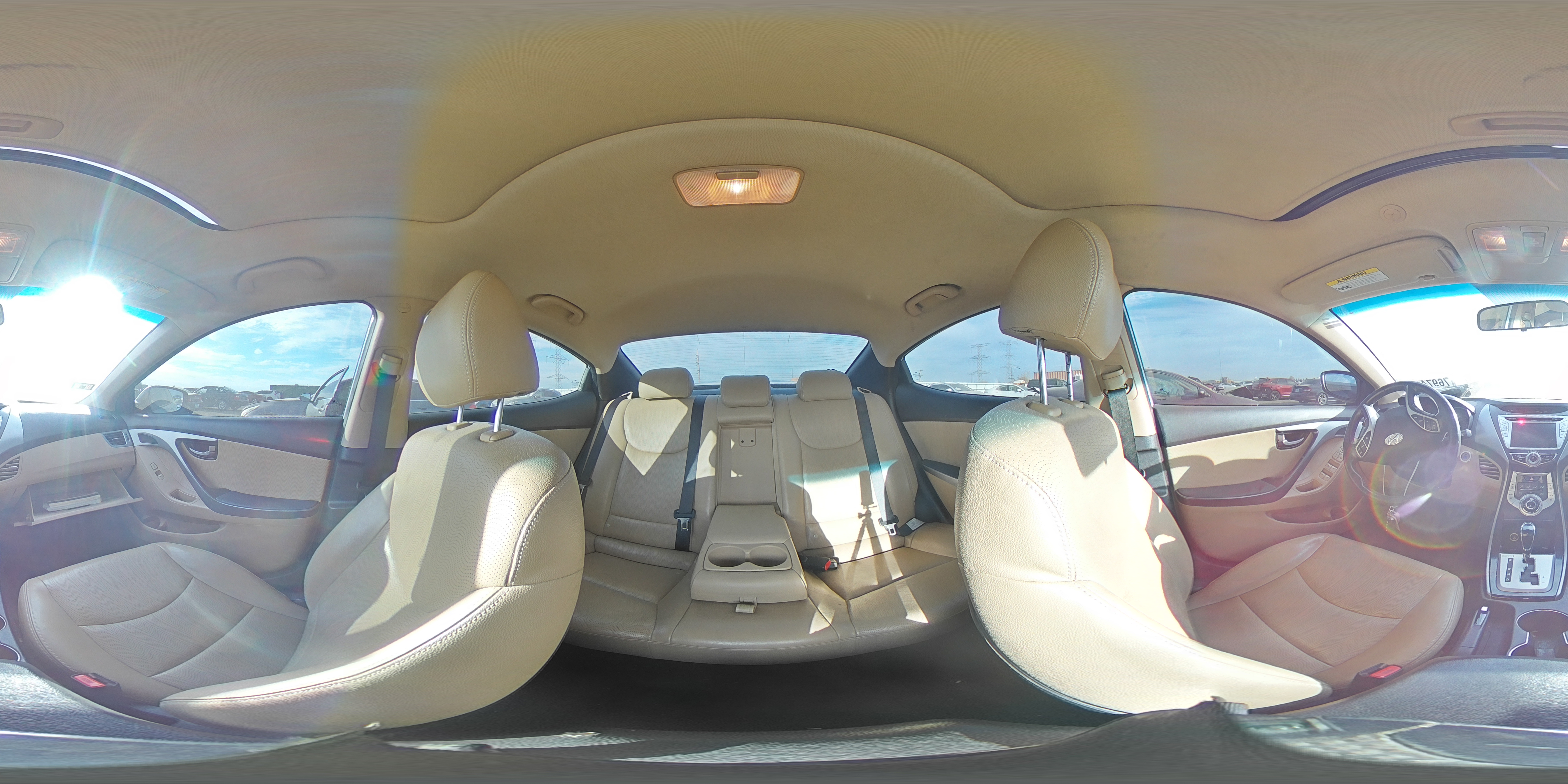 2011 Hyundai Elantra - Image 13