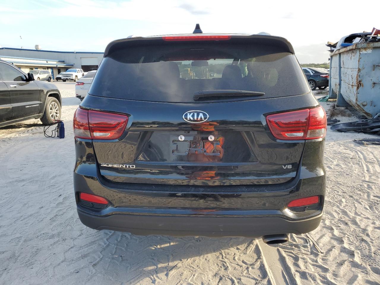 2019 Kia Sorento Lx VIN: 5XYPG4A50KG474572 Lot: 76680654