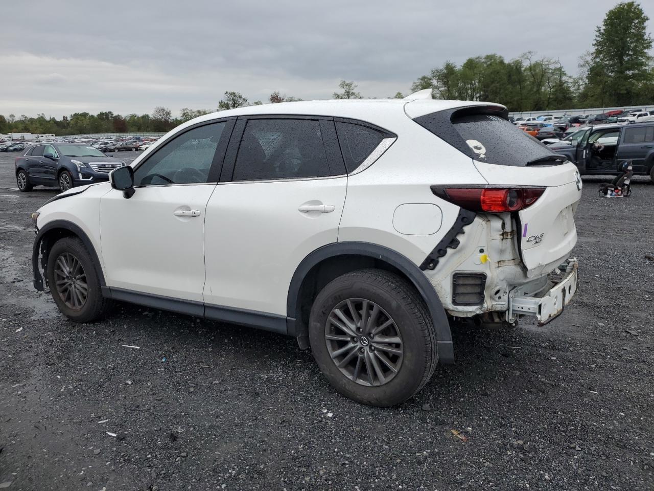 JM3KFBBL8H0122201 2017 MAZDA CX-5 - Image 2