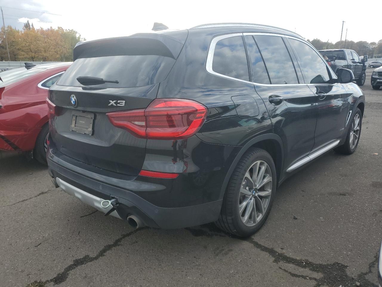 VIN 5UXTR9C51JLD64623 2018 BMW X3 no.3