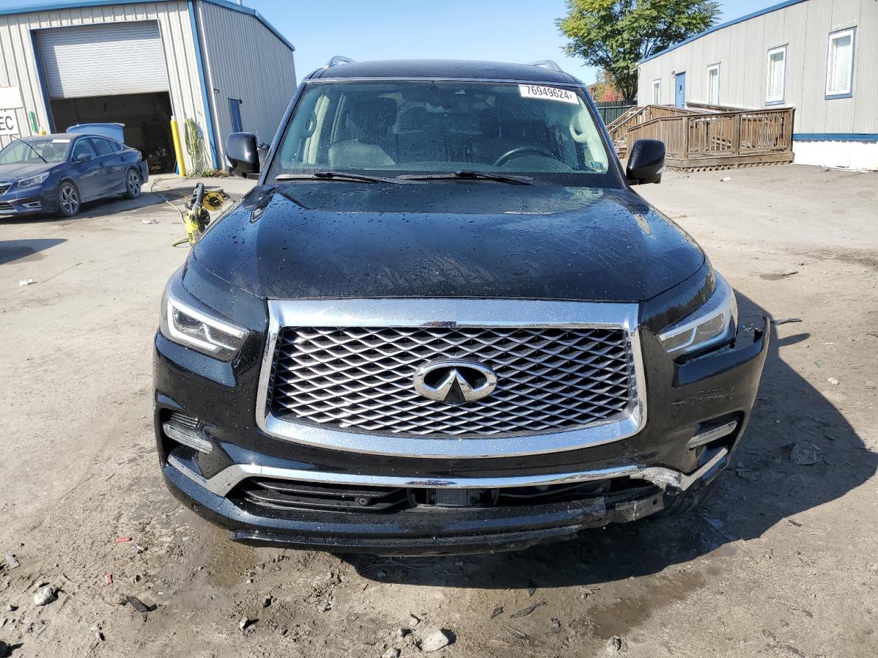 2021 Infiniti QX80 - Image 5