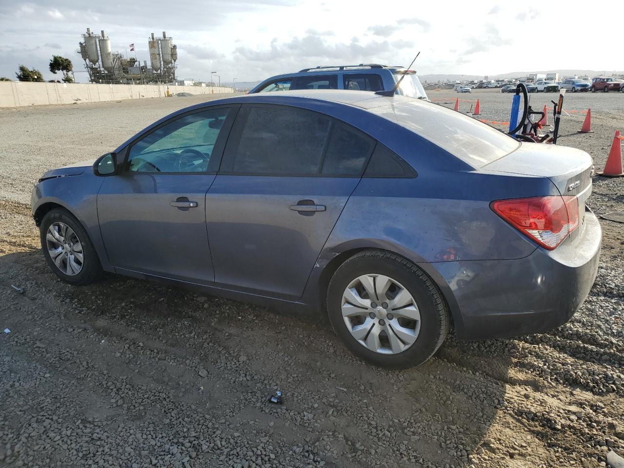 VIN 1G1PA5SH2E7138822 2014 CHEVROLET CRUZE no.2