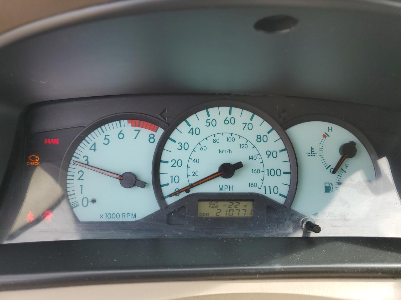 2004 Toyota Corolla - Image 9