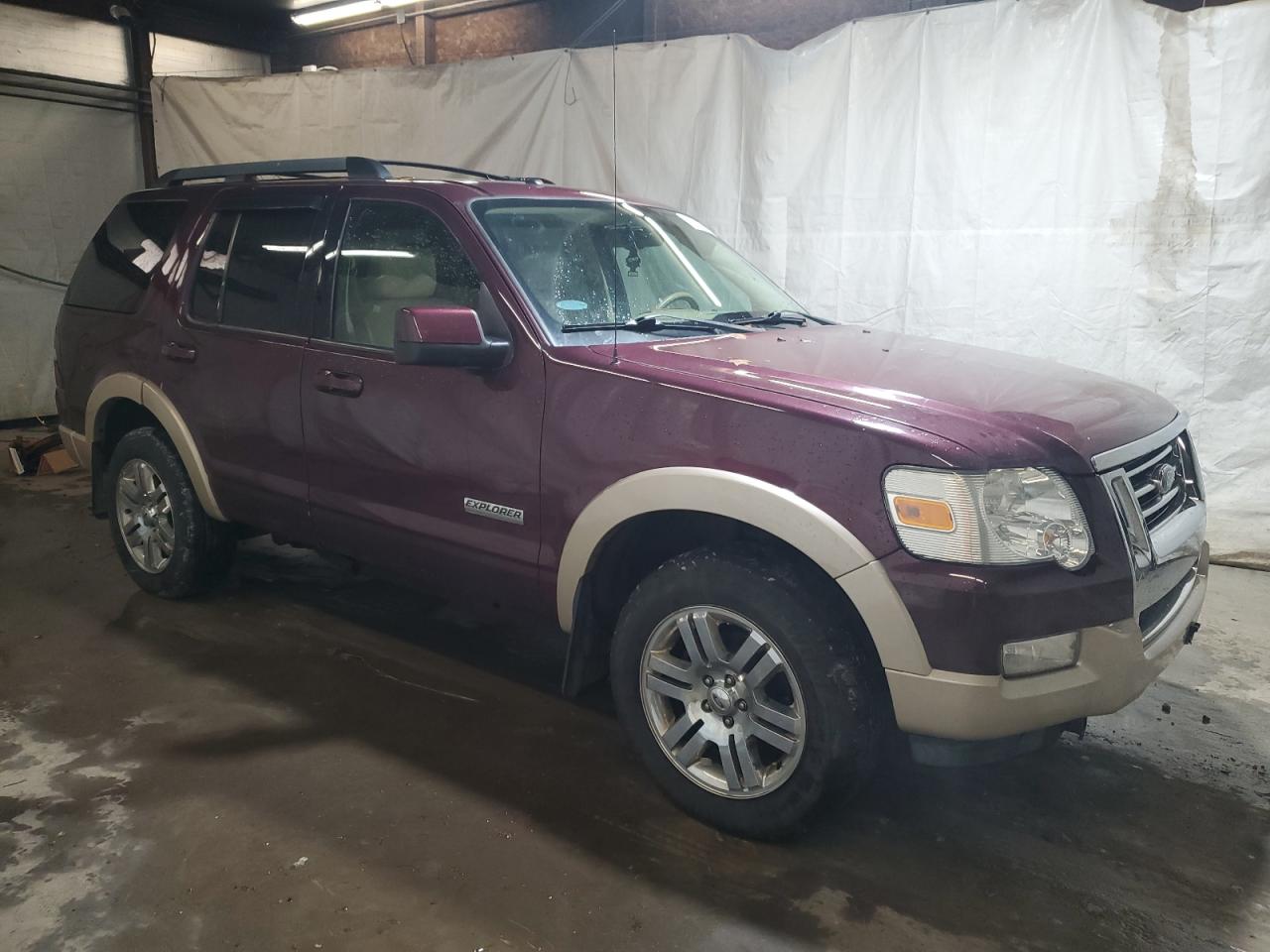 2008 Ford Explorer Eddie Bauer VIN: 1FMEU74E98UA66605 Lot: 73656164