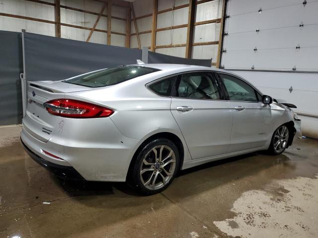  FORD FUSION 2019 Srebrny