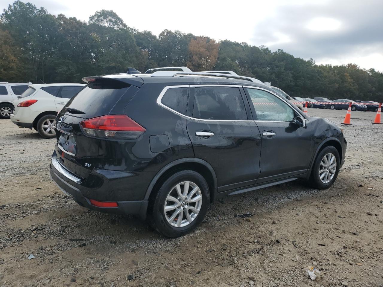 2019 Nissan Rogue S VIN: JN8AT2MT7KW261111 Lot: 77881034