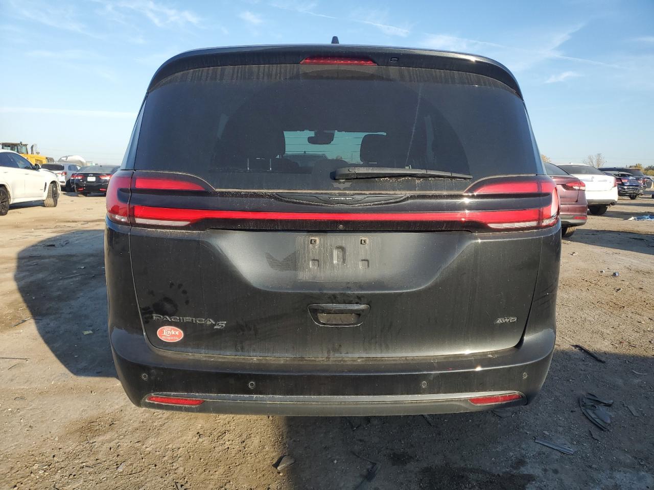 2021 Chrysler Pacifica Touring VIN: 2C4RC3FG8MR525677 Lot: 76452474