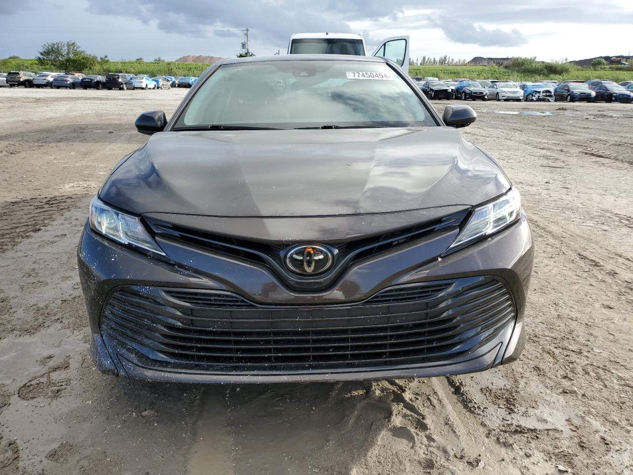 2019 Toyota Camry - Image 5