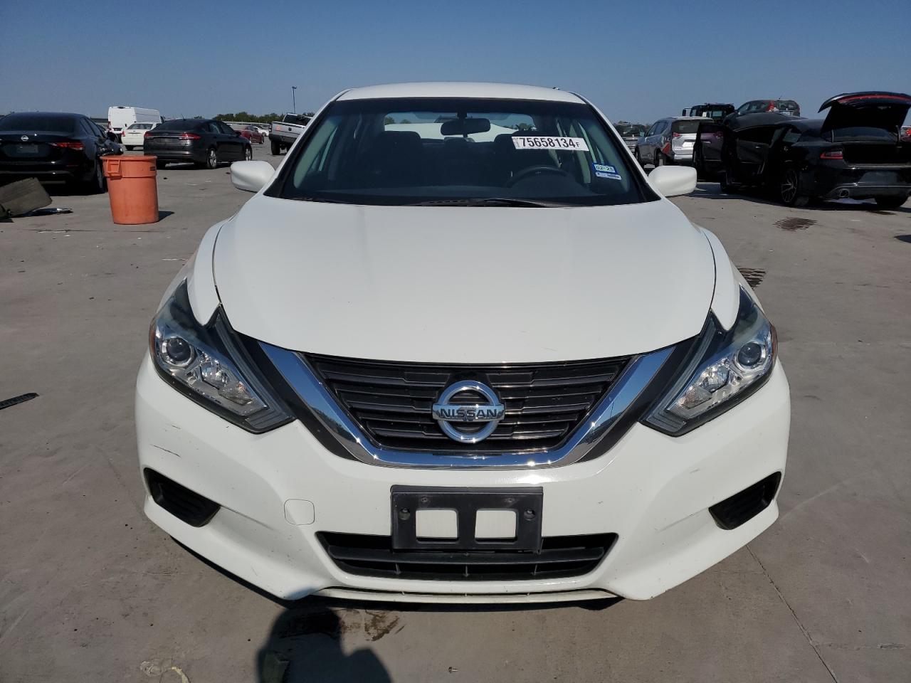 2018 Nissan Altima - Image 5